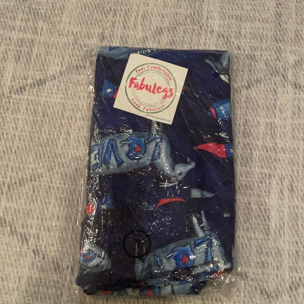 FabuLegs Tom Brady “ goat” leggings. New in package size large